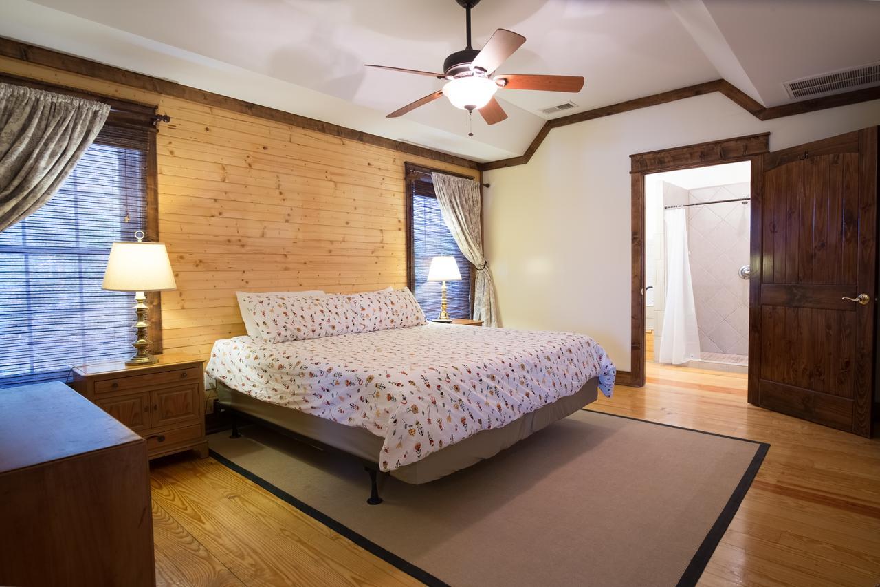 Swamp Rabbit Inn Travelers Rest Eksteriør billede